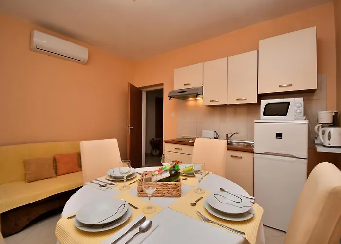 דירה With Parking Space - 16495